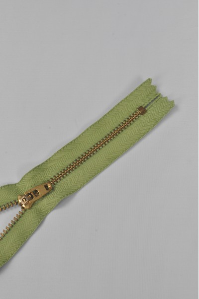 ZIP038  1號拉鏈  金色拉鏈  金屬密尾拉鏈  單頭拉鏈  不設單獨拉鍊訂購 細節-1